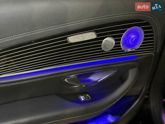 Черный Мерседес Е-Класс, объемом двигателя 2.99 л и пробегом 104 тыс. км за 32500 $, фото 29 на Automoto.ua