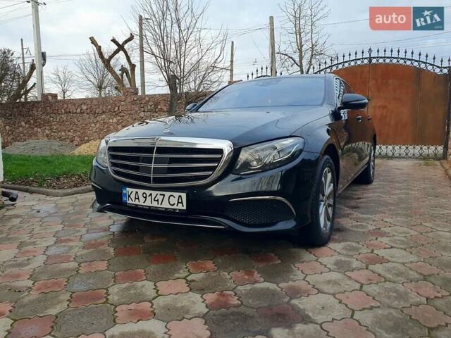 Черный Мерседес Е-Класс, объемом двигателя 1.95 л и пробегом 238 тыс. км за 33700 $, фото 18 на Automoto.ua