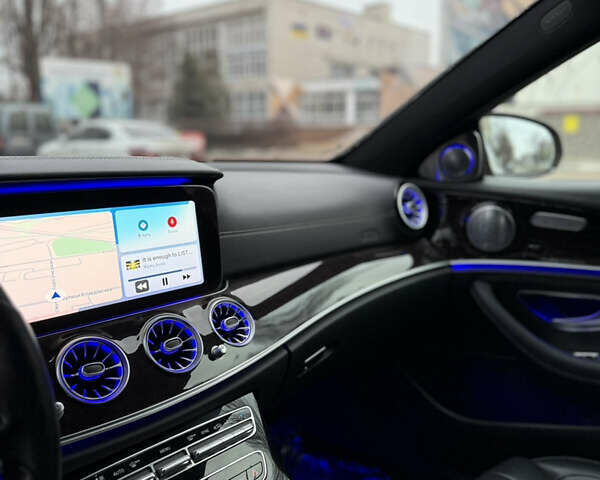 Мерседес Е-Клас 2017 у Києві на Automoto.ua Чорний Мерседес Е-Клас, об'ємом двигуна 1.95 л та пробігом 265 тис. км за 33200 $, фото 8 на Automoto.ua