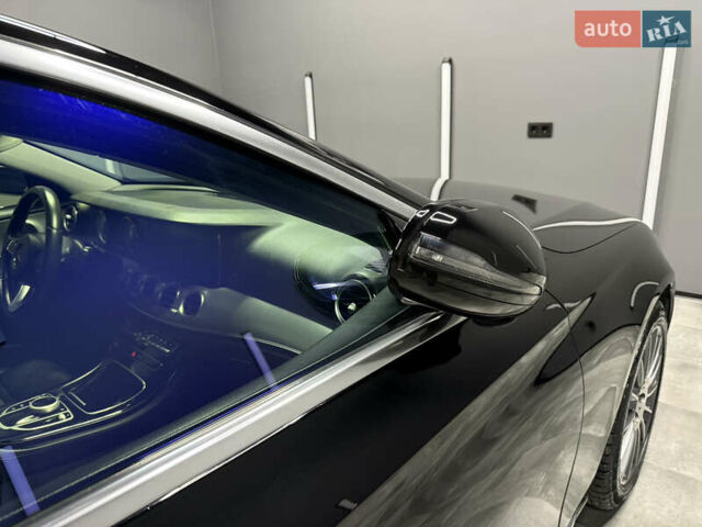 Черный Мерседес Е-Класс, объемом двигателя 2 л и пробегом 197 тыс. км за 29999 $, фото 83 на Automoto.ua