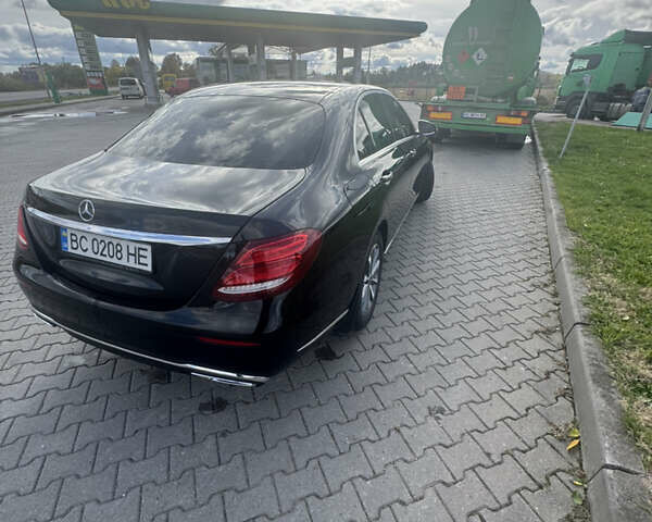 Мерседес Е-Класс 2017 в Коломые на Automoto.ua Черный Мерседес Е-Класс, объемом двигателя 1.95 л и пробегом 167 тыс. км за 28888 $, фото 12 на Automoto.ua