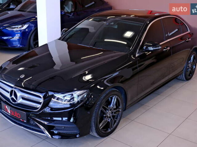 Черный Мерседес Е-Класс, объемом двигателя 3 л и пробегом 123 тыс. км за 36900 $, фото 3 на Automoto.ua