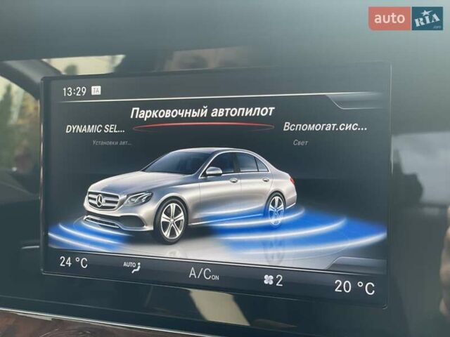 Мерседес Е-Класс 2017 в Мукачеве на Automoto.ua Черный Мерседес Е-Класс, объемом двигателя 1.99 л и пробегом 92 тыс. км за 33900 $, фото 72 на Automoto.ua