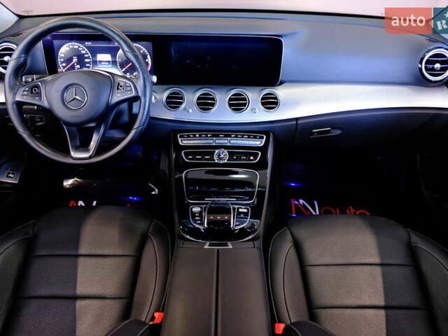 Черный Мерседес Е-Класс, объемом двигателя 3 л и пробегом 123 тыс. км за 36900 $, фото 63 на Automoto.ua