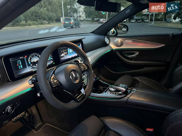 Мерседес Е-Класс 2017 в Одессе на Automoto.ua Черный Мерседес Е-Класс, объемом двигателя 1.95 л и пробегом 173 тыс. км за 29500 $, фото 9 на Automoto.ua