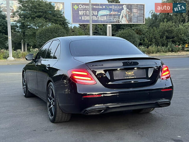 Мерседес Е-Класс 2017 в Одессе на Automoto.ua Черный Мерседес Е-Класс, объемом двигателя 1.95 л и пробегом 173 тыс. км за 29500 $, фото 4 на Automoto.ua