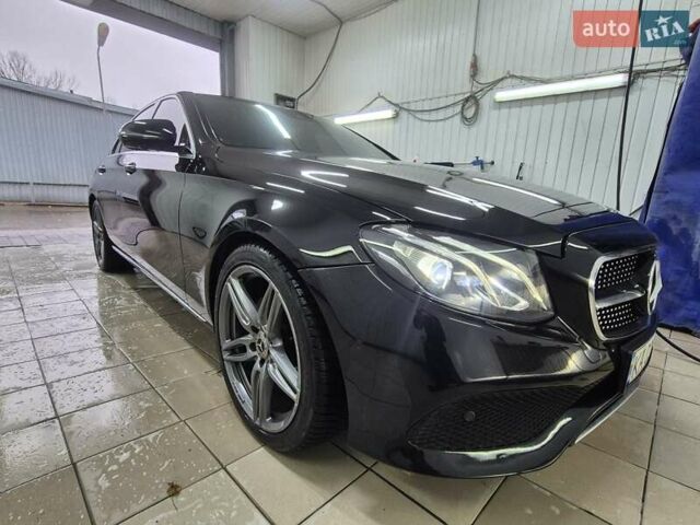 Черный Мерседес Е-Класс, объемом двигателя 1.95 л и пробегом 140 тыс. км за 35000 $, фото 14 на Automoto.ua