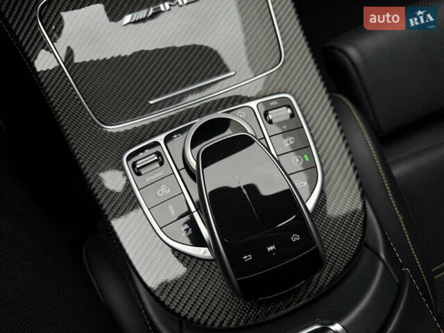 Мерседес Е-Класс 2017 в Киеве на Automoto.ua Черный Мерседес Е-Класс, объемом двигателя 4 л и пробегом 90 тыс. км за 63000 $, фото 24 на Automoto.ua
