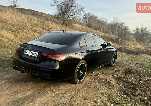 Черный Мерседес Е-Класс, объемом двигателя 1.95 л и пробегом 190 тыс. км за 32000 $, фото 10 на Automoto.ua