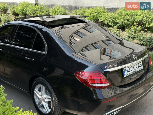 Мерседес Е-Класс 2017 в Тернополе на Automoto.ua Черный Мерседес Е-Класс, объемом двигателя 1.95 л и пробегом 160 тыс. км за 30000 $, фото 52 на Automoto.ua