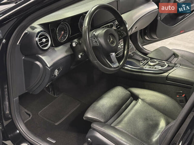 Черный Мерседес Е-Класс, объемом двигателя 2 л и пробегом 197 тыс. км за 29999 $, фото 70 на Automoto.ua