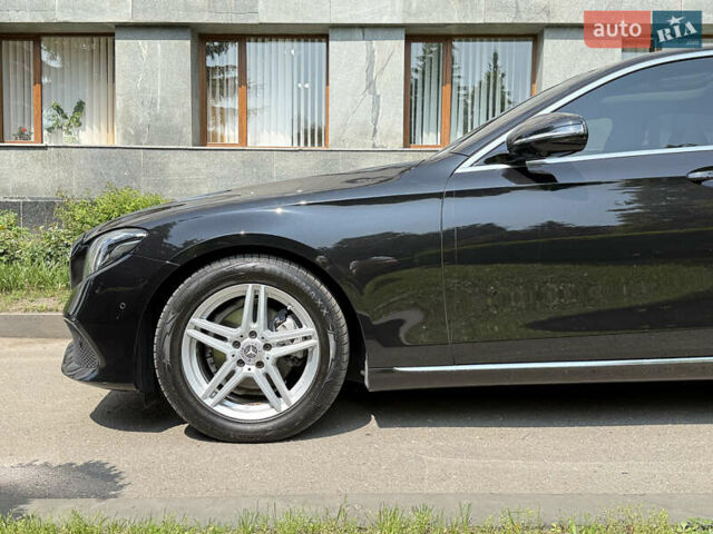Мерседес Е-Класс 2017 в Тернополе на Automoto.ua Черный Мерседес Е-Класс, объемом двигателя 1.95 л и пробегом 160 тыс. км за 30000 $, фото 4 на Automoto.ua