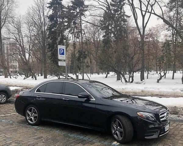 Черный Мерседес Е-Класс, объемом двигателя 1.99 л и пробегом 108 тыс. км за 22000 $, фото 1 на Automoto.ua