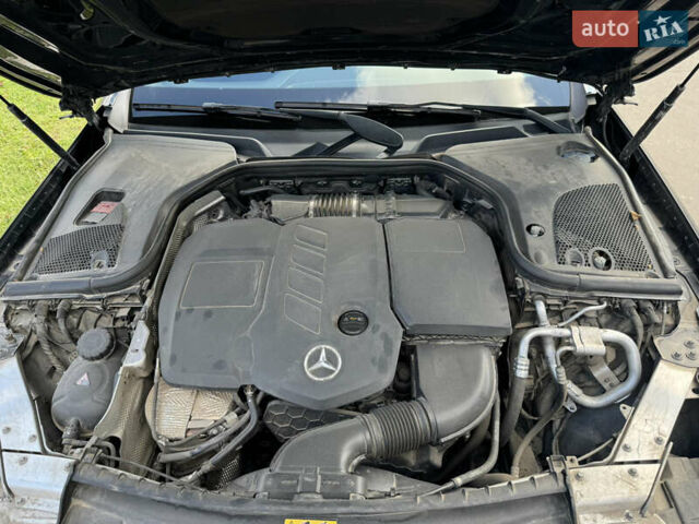 Чорний Мерседес Е-Клас, об'ємом двигуна 2 л та пробігом 216 тис. км за 27000 $, фото 8 на Automoto.ua