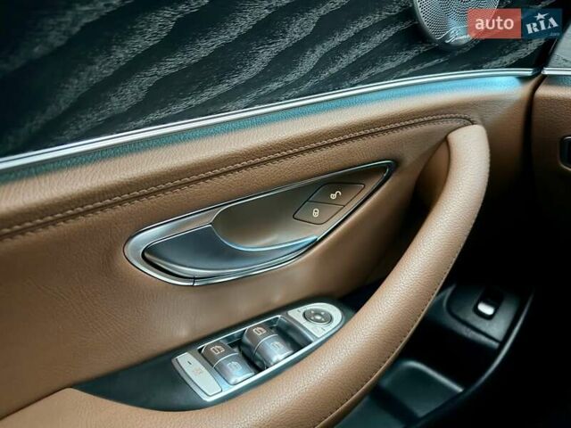 Черный Мерседес Е-Класс, объемом двигателя 1.95 л и пробегом 117 тыс. км за 33000 $, фото 22 на Automoto.ua