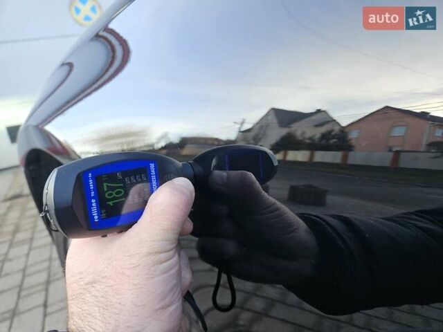Черный Мерседес Е-Класс, объемом двигателя 1.99 л и пробегом 133 тыс. км за 25500 $, фото 43 на Automoto.ua