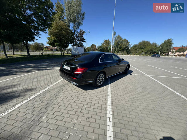 Мерседес Е-Класс 2017 в Коломые на Automoto.ua Черный Мерседес Е-Класс, объемом двигателя 1.95 л и пробегом 167 тыс. км за 28888 $, фото 90 на Automoto.ua