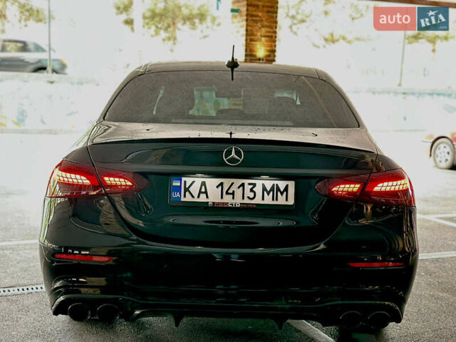 Чорний Мерседес Е-Клас, об'ємом двигуна 1.95 л та пробігом 175 тис. км за 35999 $, фото 6 на Automoto.ua