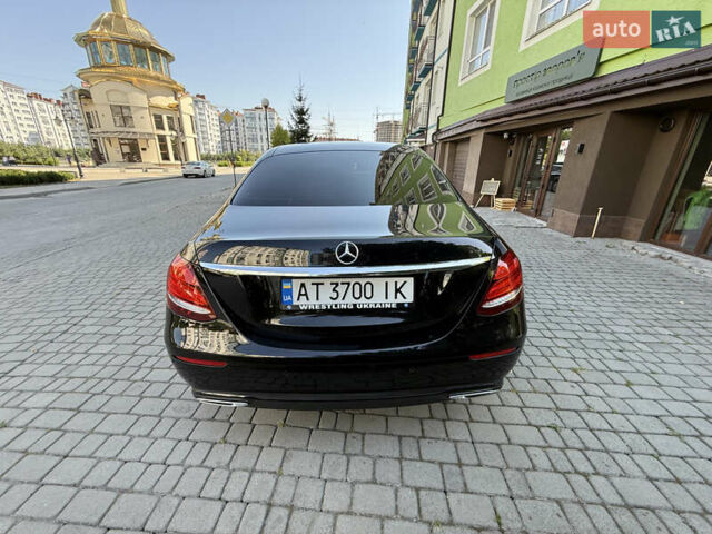 Черный Мерседес Е-Класс, объемом двигателя 1.9 л и пробегом 222 тыс. км за 29000 $, фото 60 на Automoto.ua
