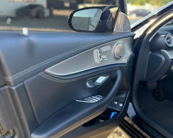 Чорний Мерседес Е-Клас, об'ємом двигуна 1.95 л та пробігом 240 тис. км за 33000 $, фото 20 на Automoto.ua