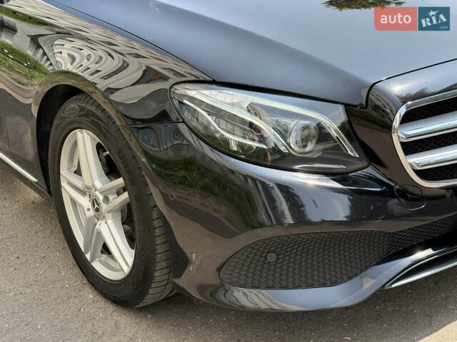 Мерседес Е-Класс 2017 в Тернополе на Automoto.ua Черный Мерседес Е-Класс, объемом двигателя 1.95 л и пробегом 160 тыс. км за 30000 $, фото 15 на Automoto.ua