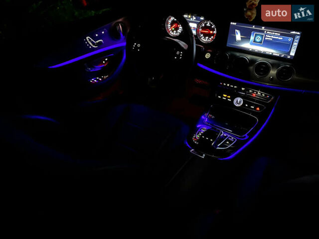 Мерседес Е-Класс 2017 в Тернополе на Automoto.ua Черный Мерседес Е-Класс, объемом двигателя 1.95 л и пробегом 160 тыс. км за 30000 $, фото 83 на Automoto.ua