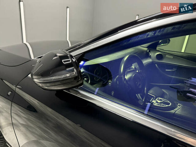 Черный Мерседес Е-Класс, объемом двигателя 2 л и пробегом 197 тыс. км за 29999 $, фото 82 на Automoto.ua