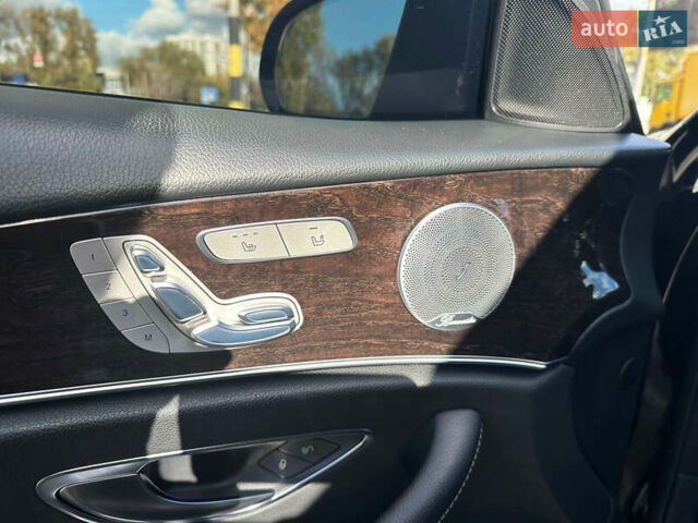 Чорний Мерседес Е-Клас, об'ємом двигуна 1.99 л та пробігом 85 тис. км за 31500 $, фото 10 на Automoto.ua