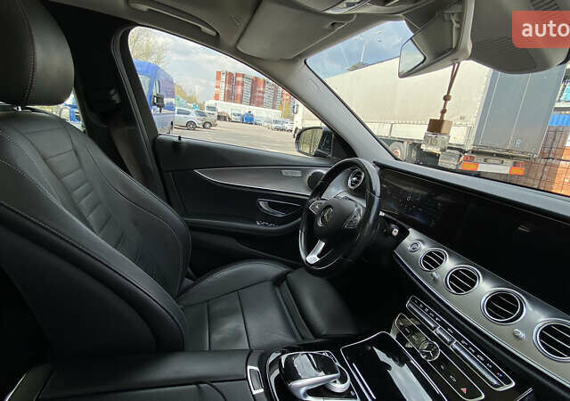 Чорний Мерседес Е-Клас, об'ємом двигуна 1.95 л та пробігом 170 тис. км за 34999 $, фото 14 на Automoto.ua