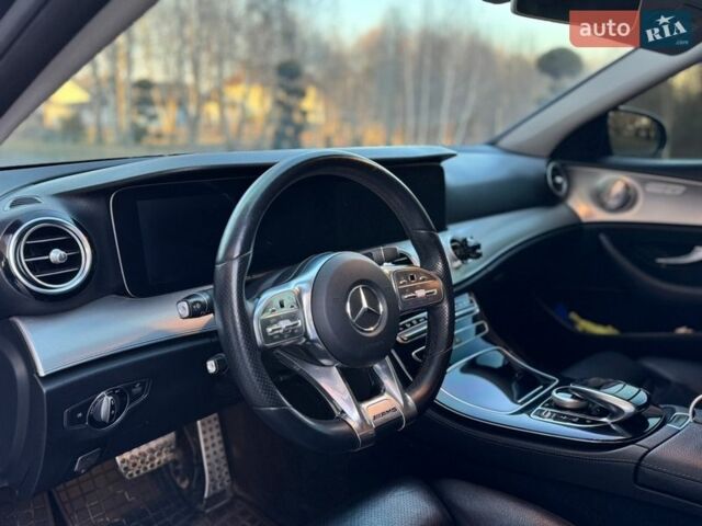 Чорний Мерседес Е-Клас, об'ємом двигуна 1.95 л та пробігом 185 тис. км за 23900 $, фото 33 на Automoto.ua