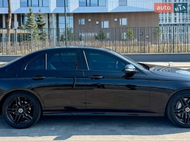 Чорний Мерседес Е-Клас, об'ємом двигуна 1.99 л та пробігом 95 тис. км за 28000 $, фото 5 на Automoto.ua