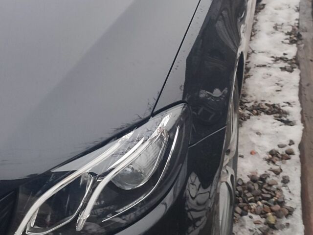 Чорний Мерседес Е-Клас, об'ємом двигуна 2.2 л та пробігом 140 тис. км за 12693 $, фото 6 на Automoto.ua