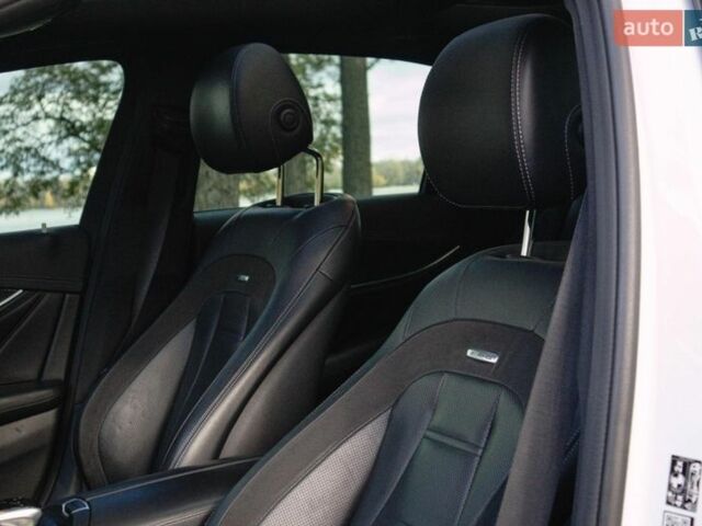Черный Мерседес Е-Класс, объемом двигателя 3 л и пробегом 78 тыс. км за 32000 $, фото 45 на Automoto.ua