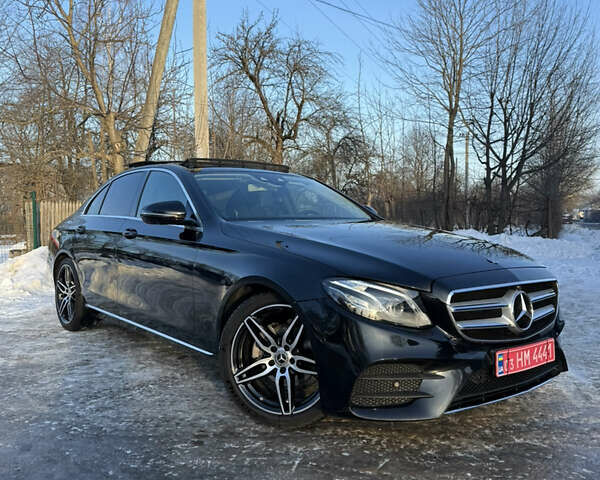 Чорний Мерседес Е-Клас, об'ємом двигуна 1.95 л та пробігом 161 тис. км за 30700 $, фото 1 на Automoto.ua