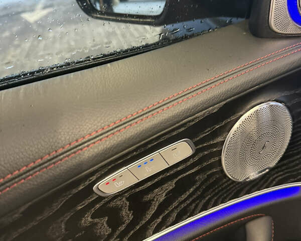 Черный Мерседес Е-Класс, объемом двигателя 3 л и пробегом 150 тыс. км за 42999 $, фото 14 на Automoto.ua