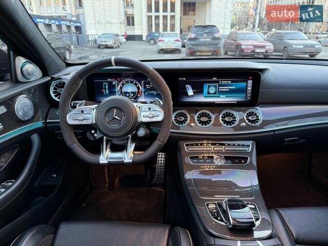 Черный Мерседес Е-Класс, объемом двигателя 3.98 л и пробегом 50 тыс. км за 85000 $, фото 18 на Automoto.ua