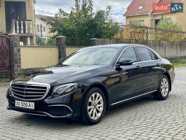 Мерседес Е-Класс 2017 в Мукачеве на Automoto.ua Черный Мерседес Е-Класс, объемом двигателя 1.99 л и пробегом 92 тыс. км за 33900 $, фото 6 на Automoto.ua