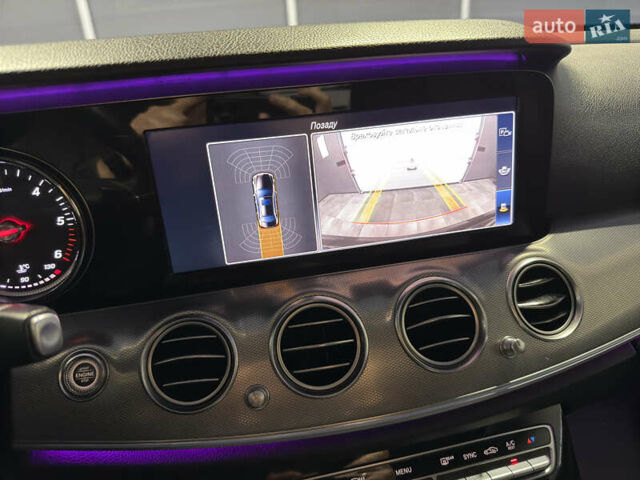 Черный Мерседес Е-Класс, объемом двигателя 2 л и пробегом 197 тыс. км за 29999 $, фото 44 на Automoto.ua