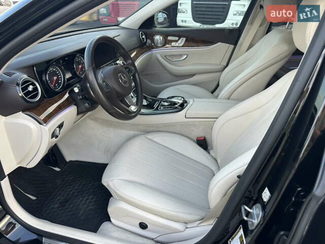 Черный Мерседес Е-Класс, объемом двигателя 1.99 л и пробегом 140 тыс. км за 24900 $, фото 7 на Automoto.ua