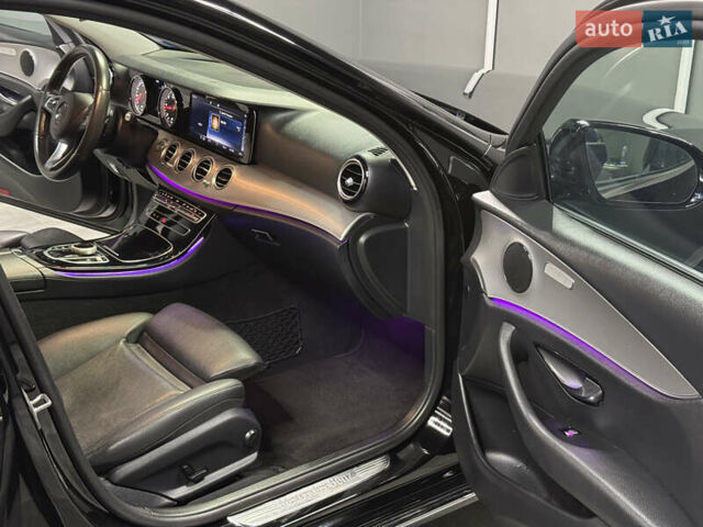 Черный Мерседес Е-Класс, объемом двигателя 2 л и пробегом 197 тыс. км за 29999 $, фото 27 на Automoto.ua