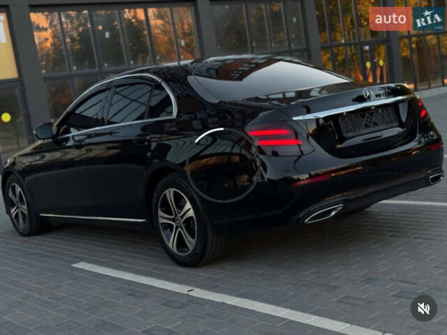 Чорний Мерседес Е-Клас, об'ємом двигуна 1.95 л та пробігом 94 тис. км за 32000 $, фото 3 на Automoto.ua