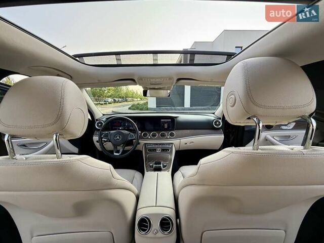 Черный Мерседес Е-Класс, объемом двигателя 2 л и пробегом 113 тыс. км за 33500 $, фото 46 на Automoto.ua