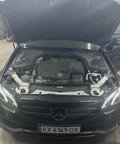 Чорний Мерседес Е-Клас, об'ємом двигуна 1.95 л та пробігом 80 тис. км за 28000 $, фото 48 на Automoto.ua