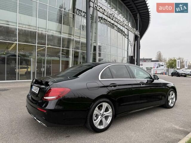 Чорний Мерседес Е-Клас, об'ємом двигуна 1.6 л та пробігом 106 тис. км за 35000 $, фото 5 на Automoto.ua