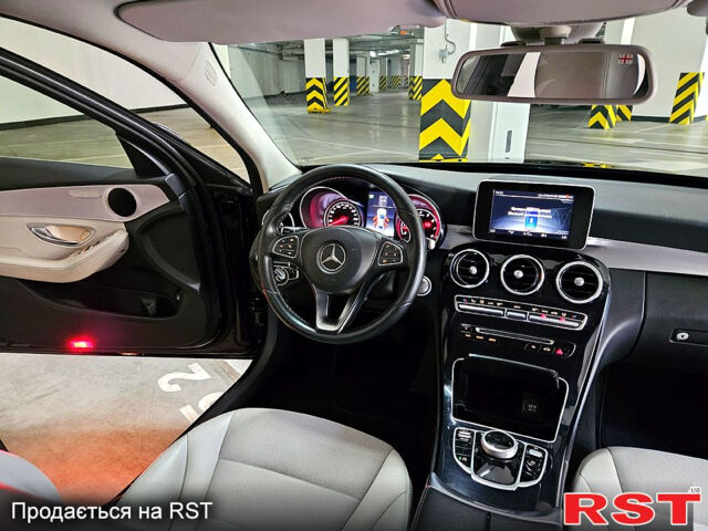 Черный Мерседес Е-Класс, объемом двигателя 2 л и пробегом 180 тыс. км за 26500 $, фото 7 на Automoto.ua