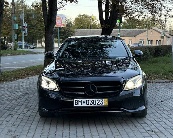 Черный Мерседес Е-Класс, объемом двигателя 2 л и пробегом 227 тыс. км за 27000 $, фото 11 на Automoto.ua