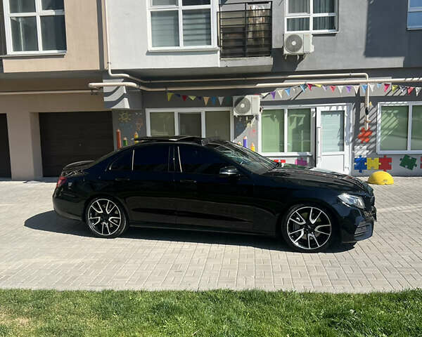 Чорний Мерседес Е-Клас, об'ємом двигуна 3 л та пробігом 100 тис. км за 38000 $, фото 9 на Automoto.ua