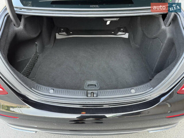 Черный Мерседес Е-Класс, объемом двигателя 2 л и пробегом 145 тыс. км за 28500 $, фото 17 на Automoto.ua