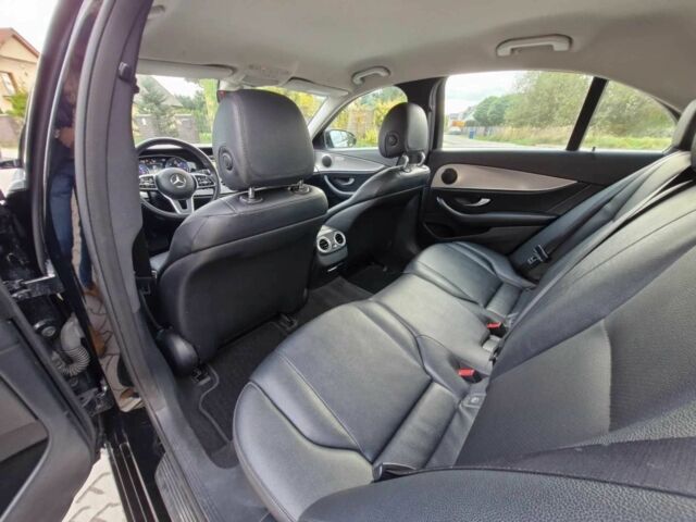 Мерседес Е-Клас 2018 у Кропивницькому (Кіровограді) на Automoto.ua Чорний Мерседес Е-Клас, об'ємом двигуна 2 л та пробігом 89 тис. км за 23000 $, фото 9 на Automoto.ua