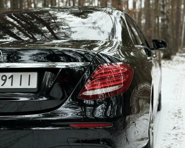 Черный Мерседес Е-Класс, объемом двигателя 1.99 л и пробегом 111 тыс. км за 28800 $, фото 10 на Automoto.ua